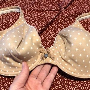 Victoria’s Secret bra